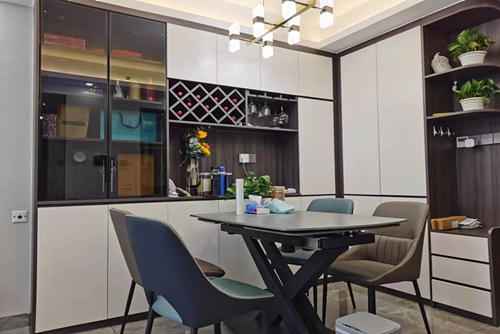 深圳市和成金竹家园现代简约风格二居室装修案例