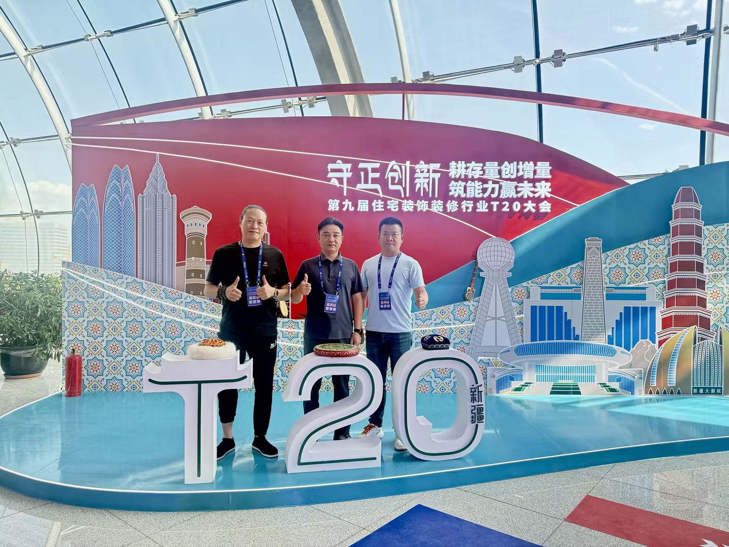 c72f78a16bcdca319f18e880a22ff0da.jpg